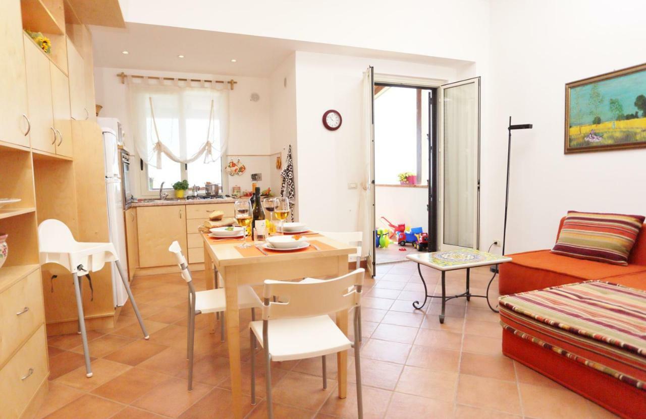 Capo D'Orlando Apartments - Sabbia Экстерьер фото
